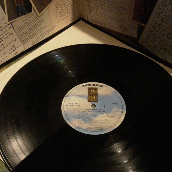 1975 Linda Ronstadt Vinyl - Picture 3 of 8